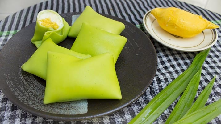 Bánh crepe sầu riêng